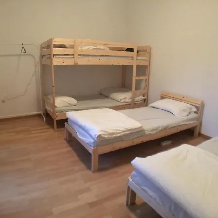 بيت شباب Buzahouse *